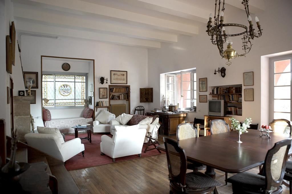 The Villa Averoff Kirinthos Bilik gambar