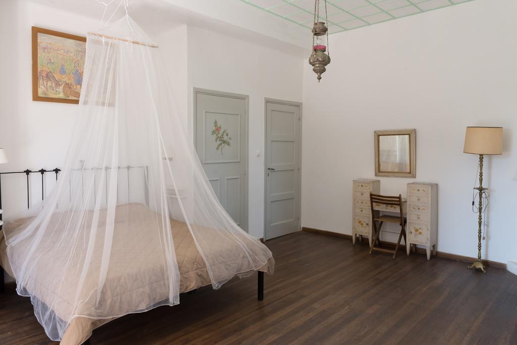 The Villa Averoff Kirinthos Bilik gambar